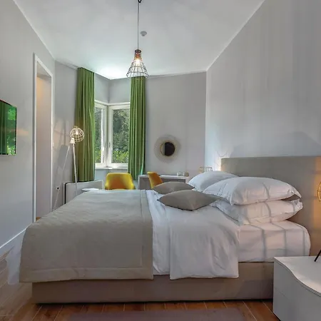 Holiday home Amazing In With Sauna, Wifi And Outdoor Swimming Pool Veprinac